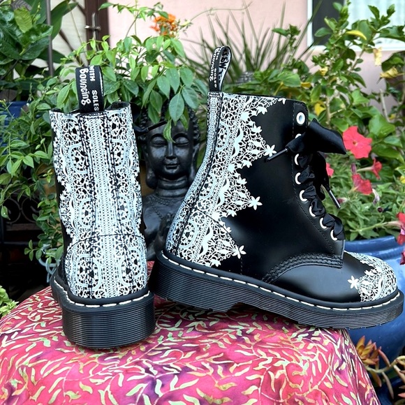 New Dr. Martens Pascal Henna Lace Boots - Picture 10 of 16